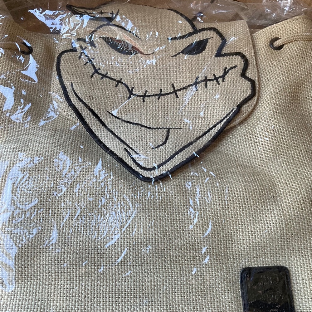 Disney nightmare before christmas oggie boogie loungefly